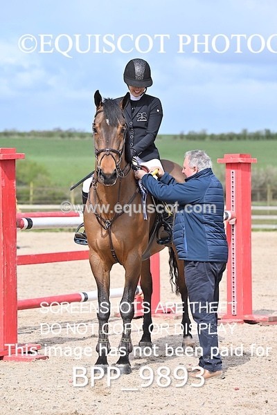 BPP_9893 - CLASS 18 SUN Ron Brady SporthorsesRHS