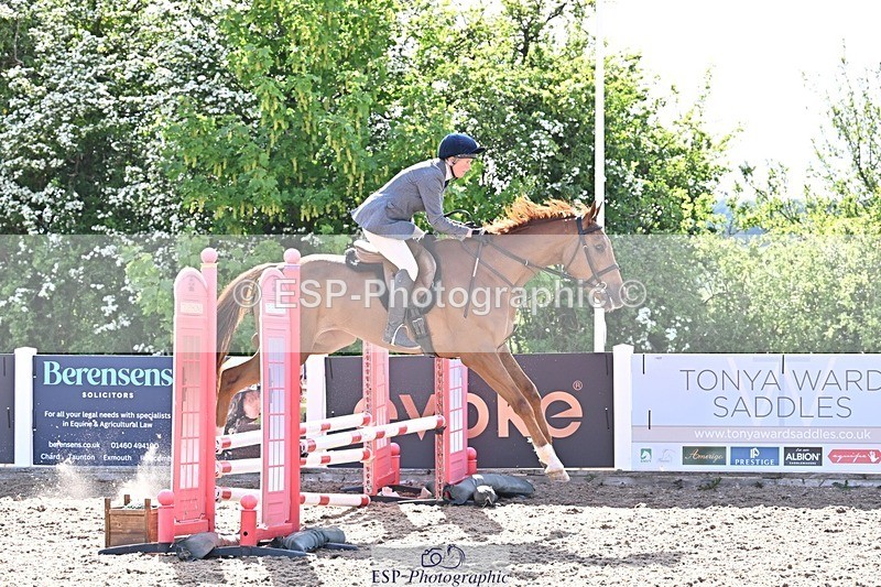 260512-170127-00269 - 70cm Classes