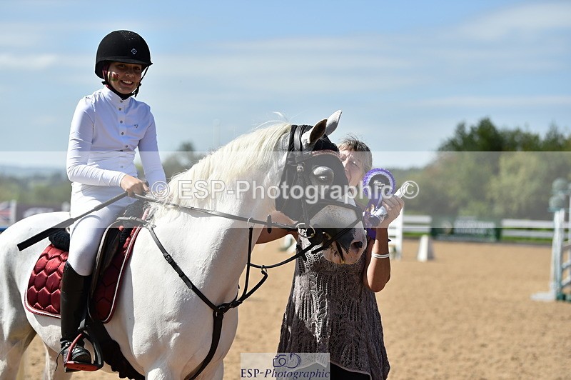 230903A-131502-04642 - Cls 19 Pony Discovery & 90cm Open