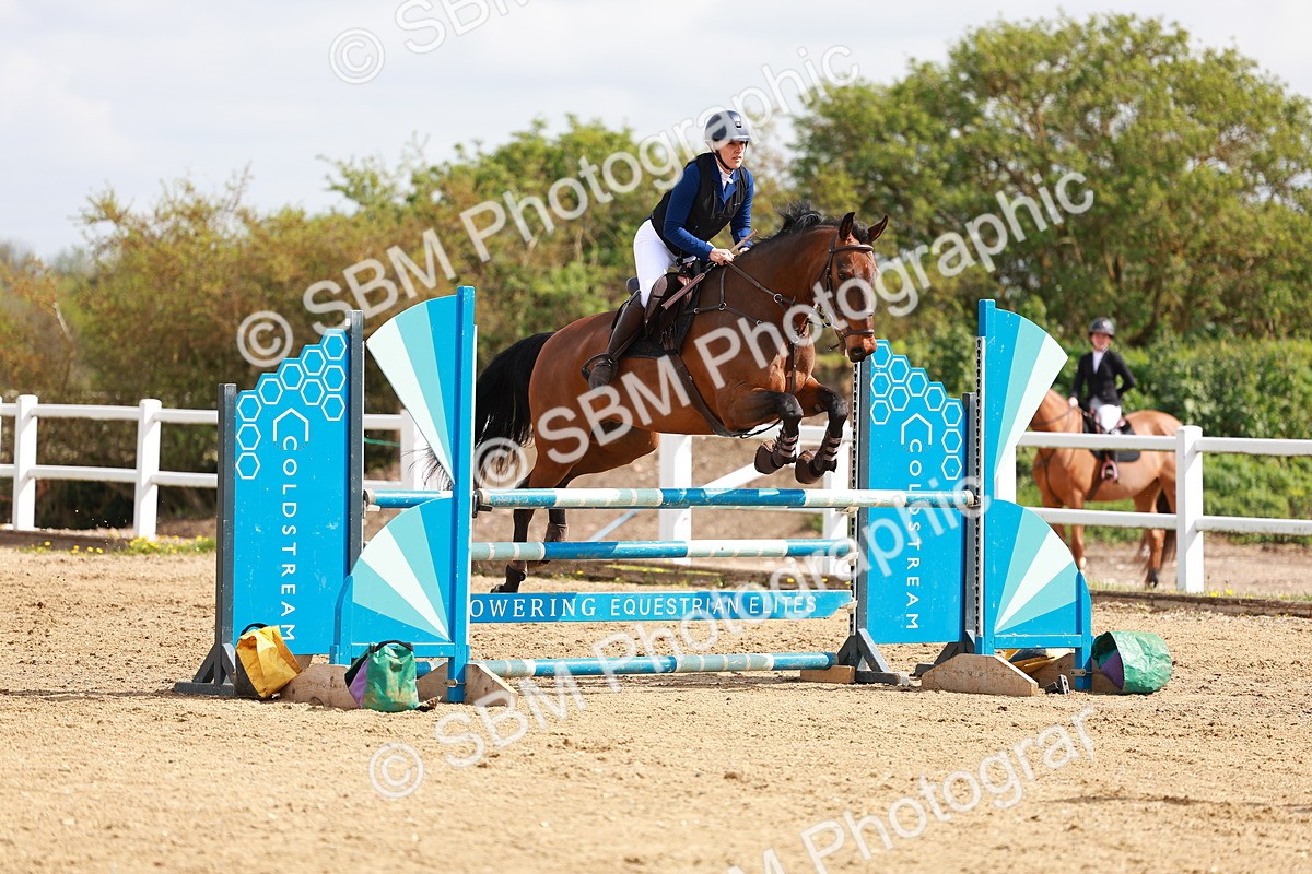 SBM_002211 - Class 9 - Senior Discovery - 1.00m