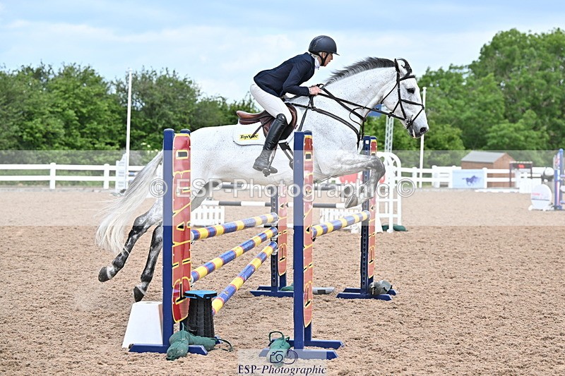 240605A-101700-00036 - Cls 1 British Novice and 90cm Open