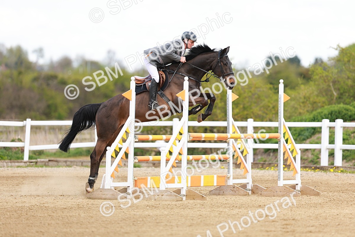 SBM_001917 - Class 4 - Senior Newcomers - 1.10m