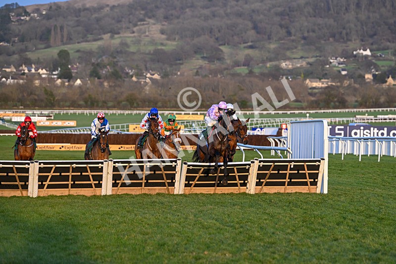 250125-Race 7-Sixmilebridge-5004 - Race 7