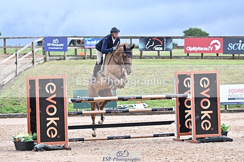 250731-110353-00496 - Cls 02 Snr Fox 1st Rnd