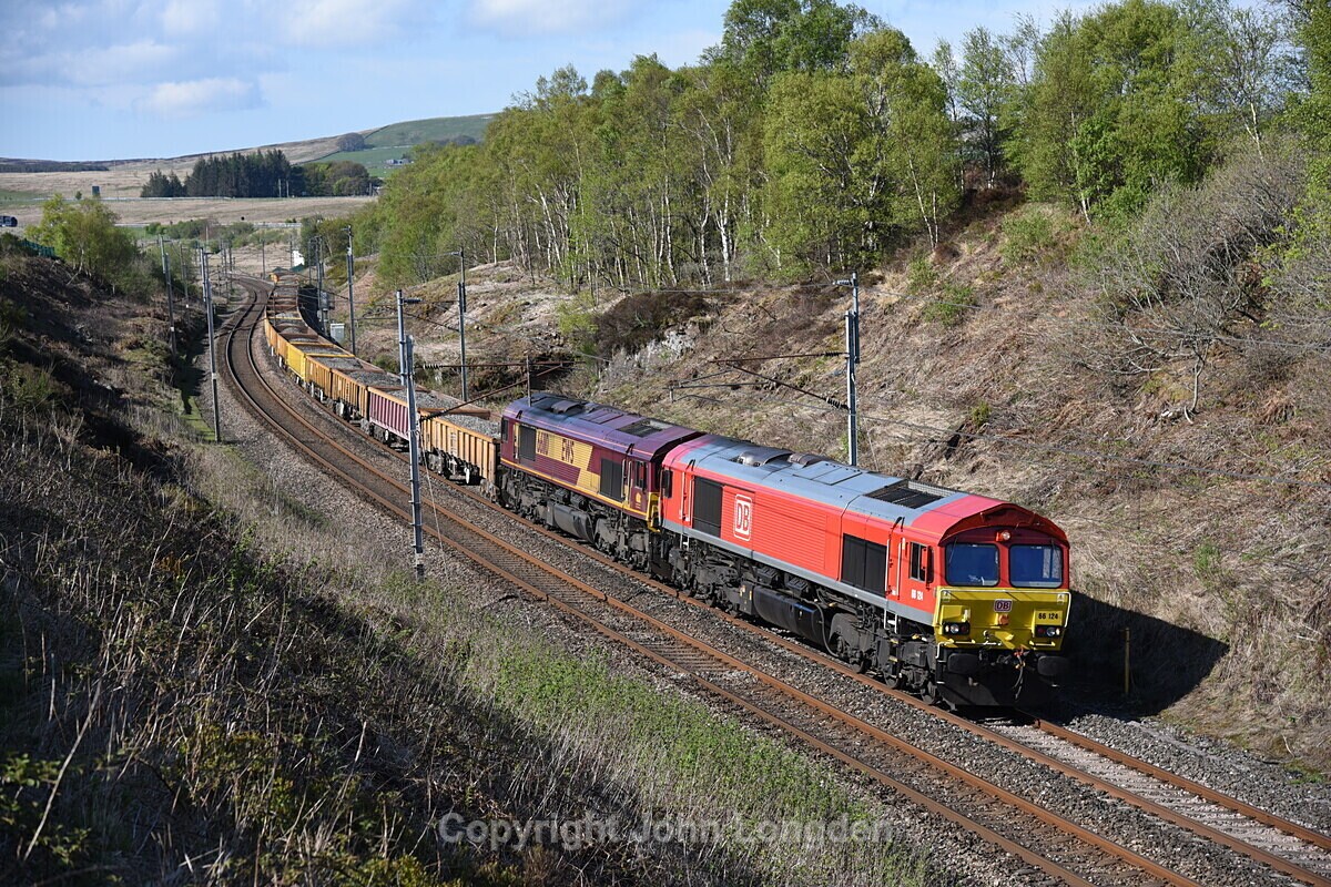 JL - 4.5.20 66124 & 66110 6K27 Carlisle - Crewe, Greenholme - West Coast Main Line (north to south)