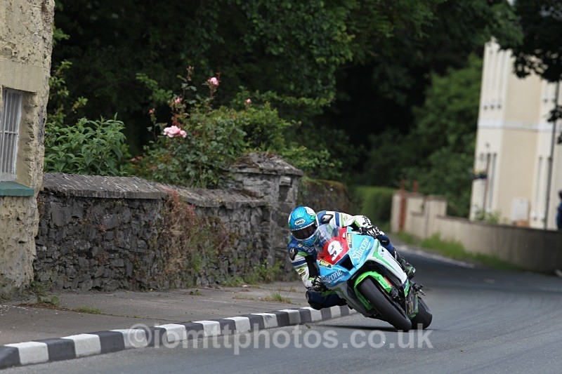  - Superstock Race