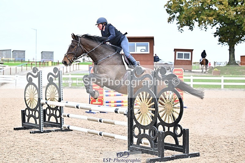 251015-104505-00103 - Cls 1 British Novice and 90cm Open