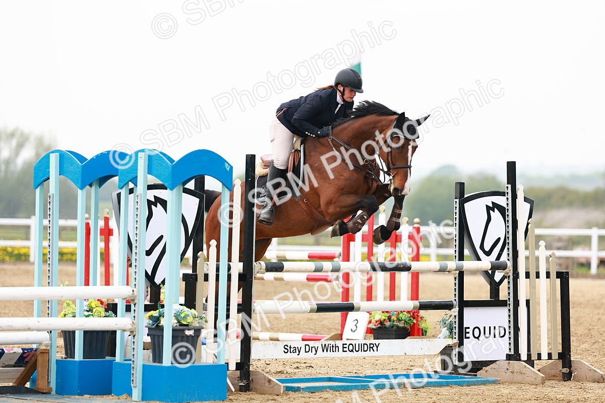  - Class 18 - Senior Newcomers - 1.10m