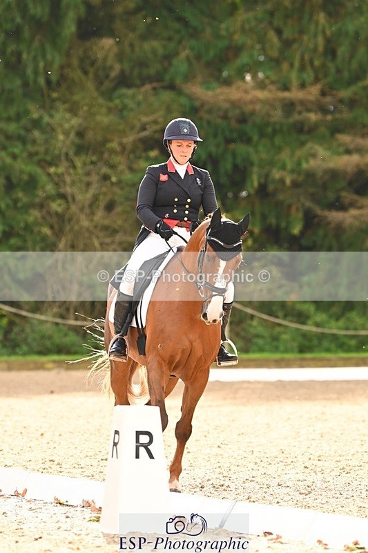 231020-141126-09856 - 305-CHILLI.KNIGHT-Gemma.Stevens-DR