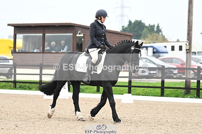 241103-094802-00204 - Intro 3 - 9.40 to 10.40