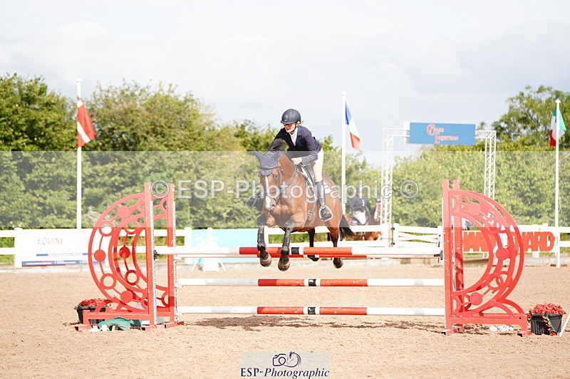 240804A-095904-09963 - Cls 48 Snr Discovery and 1m Open