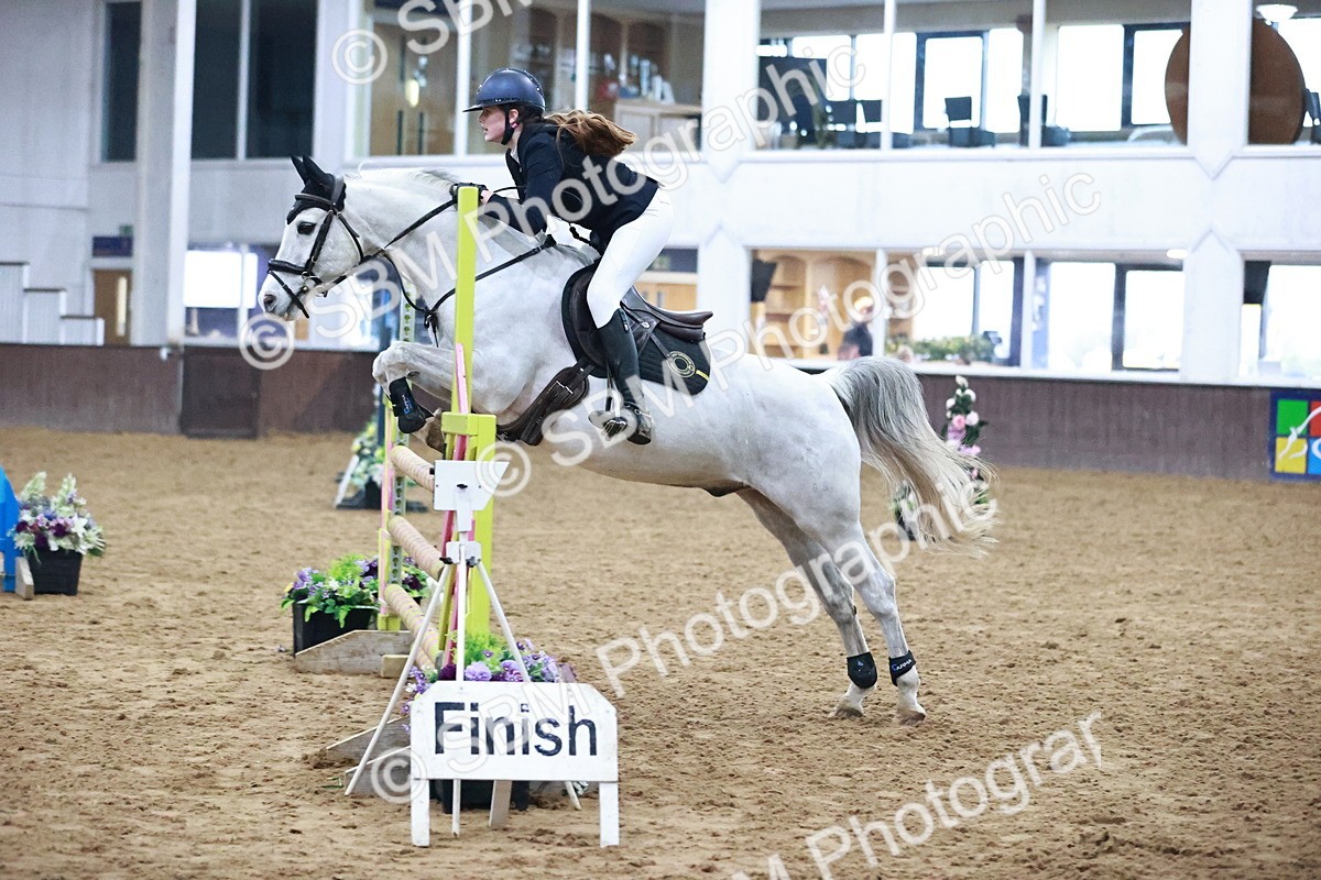 SBM_003102 - Class 13 - Blue Chip Pony Newcomers 1.00m