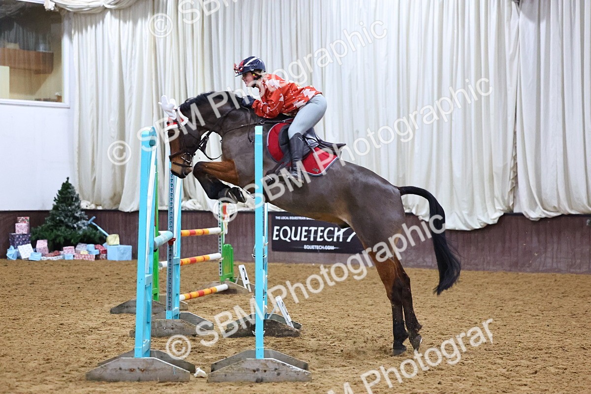 SBM_003368 - Class 8 - Christmas Jumpers 1.10m