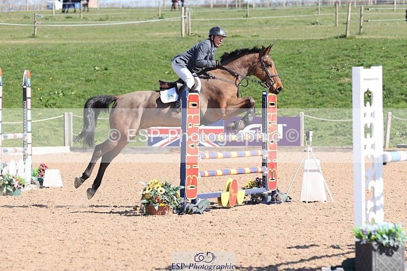 250402-115534-00433 - Cls 4 Newcomers and 1.10m Open