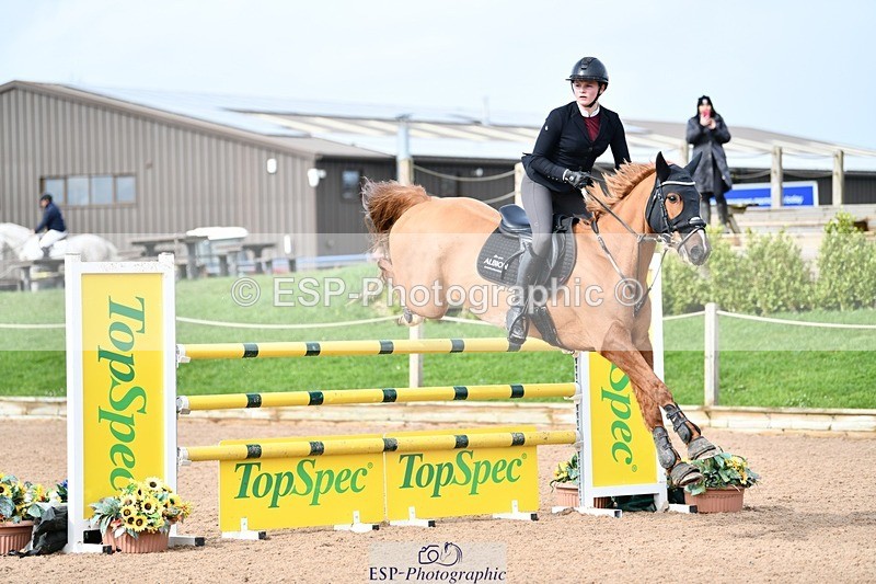 260313-130159-01677 - Cls 3 + 4 Snr Foxhunter and 1.20m Open
