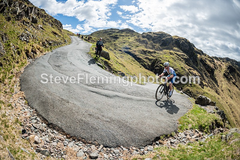 110653 - Hardknott Hairpin 11.00 - 12.00