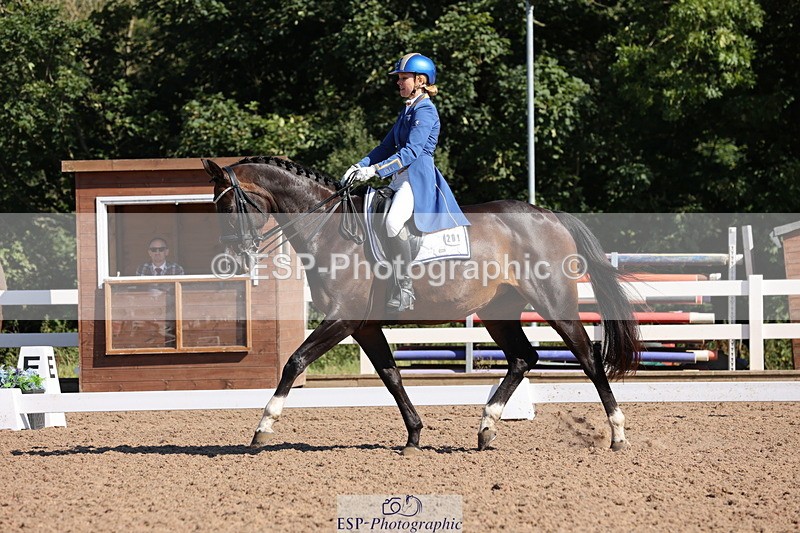 240816A-101752-02857 - 201-Natasha.Collings-Costello-Dovevale.Tender.Dove