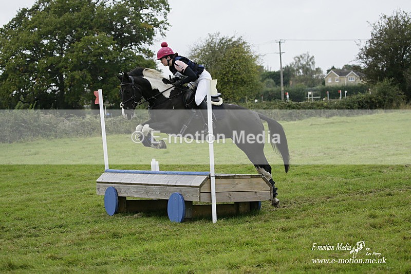  WWHT 171021 2057 - Novice Pairs (0.80m)  17/10/21