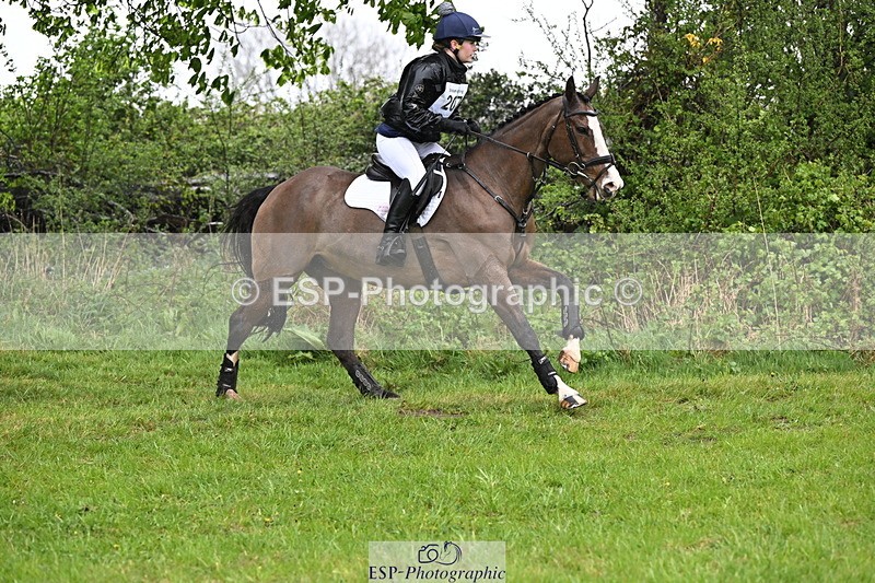 250418-132227-04146 - 207-Georgie.Down-MIDDAY.GRACE