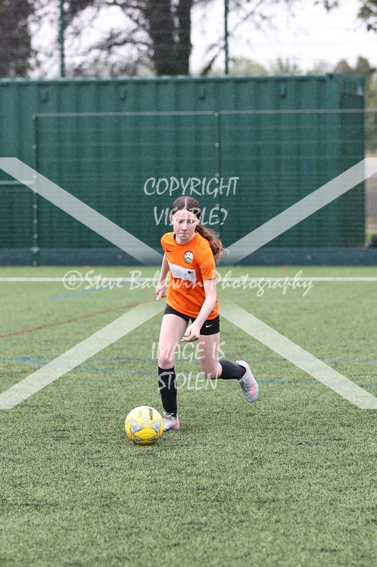 1DX32202 - Sat 6th U12 Girls