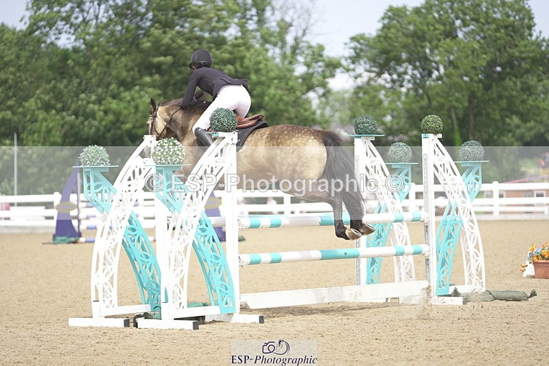 230810A-132534-02410 - Cls 4 1.05m Amateur Quali