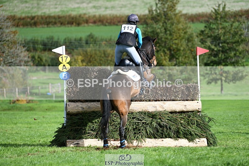 251024A-120629-09166 - B-112-Christina.Wiederkehr