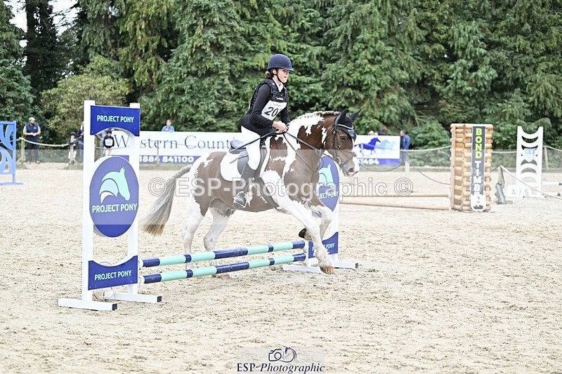 250820A-122423-06388 - Round 1, Start to 1.30pm Break