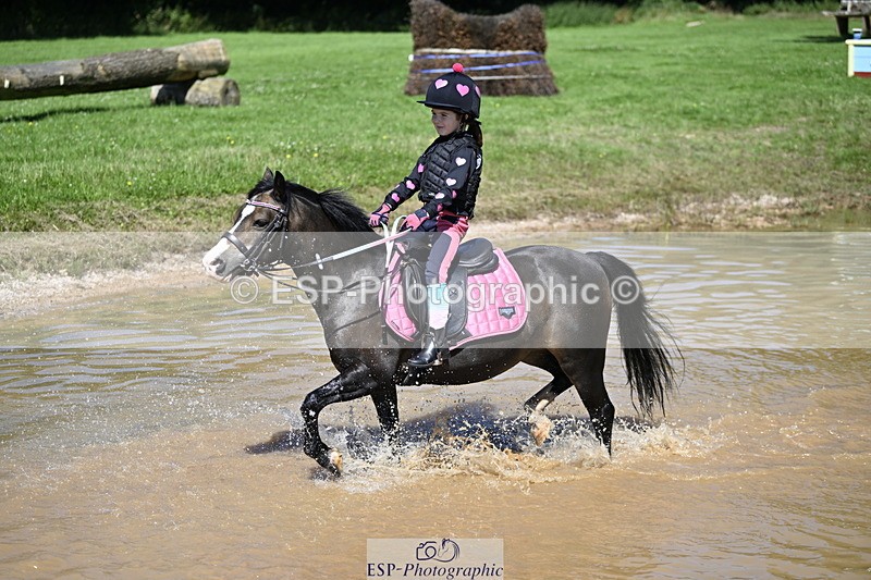 240728B-112124-00942 - Theo's Group XC