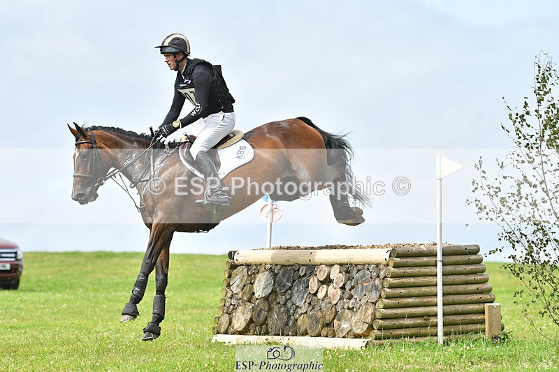 240804-115303-11884 - 307-Tom_Rowland-VALERIA