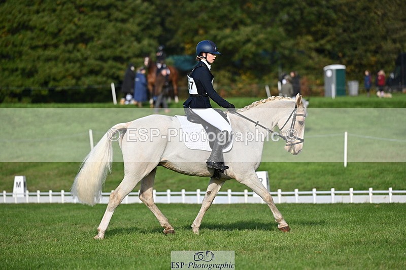 251024A-103217-08365 - G-557-Imogen.Knight with SJ