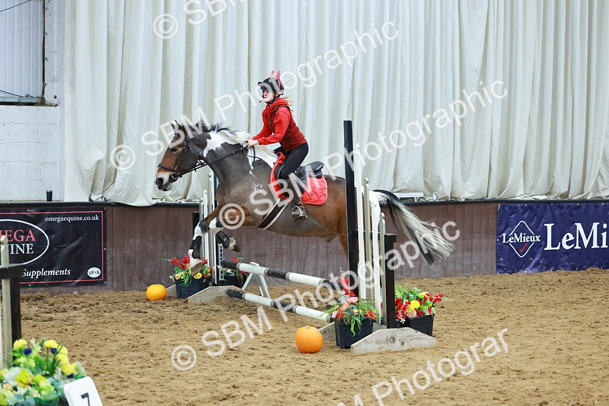 SBM_002748 - Class 4 - Pairs