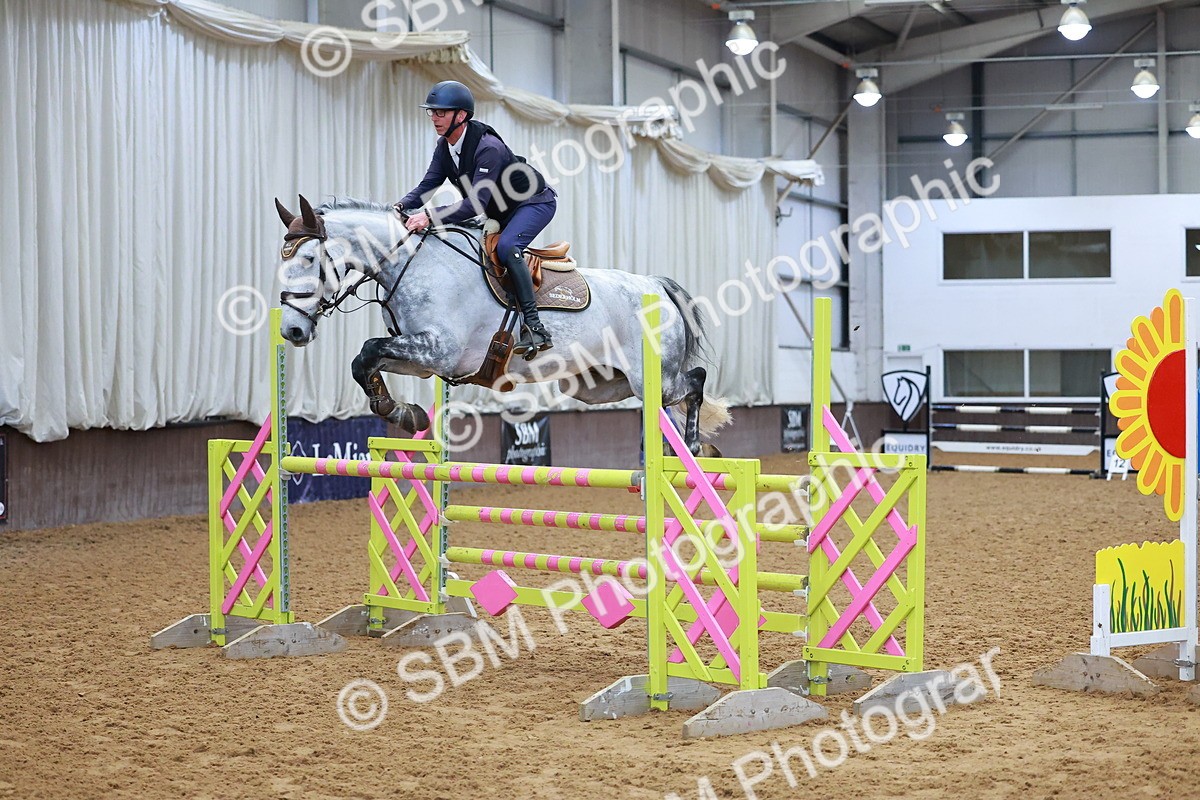 SBM_001562 - Class 4 - Senior Newcomers 1.10m