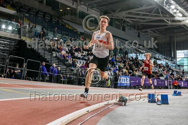 Age26SAT-819428 - Track Male Set One