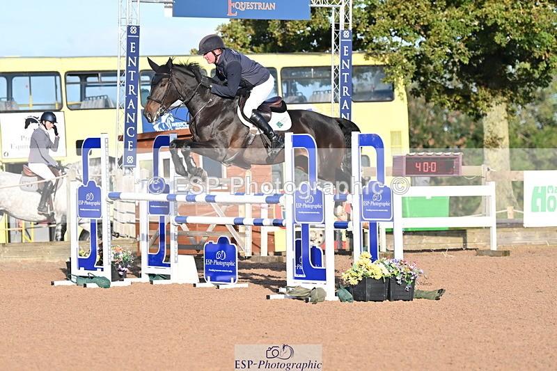 231015A-092131-06926 - Cls 28 Newcomers & 1.10m Open