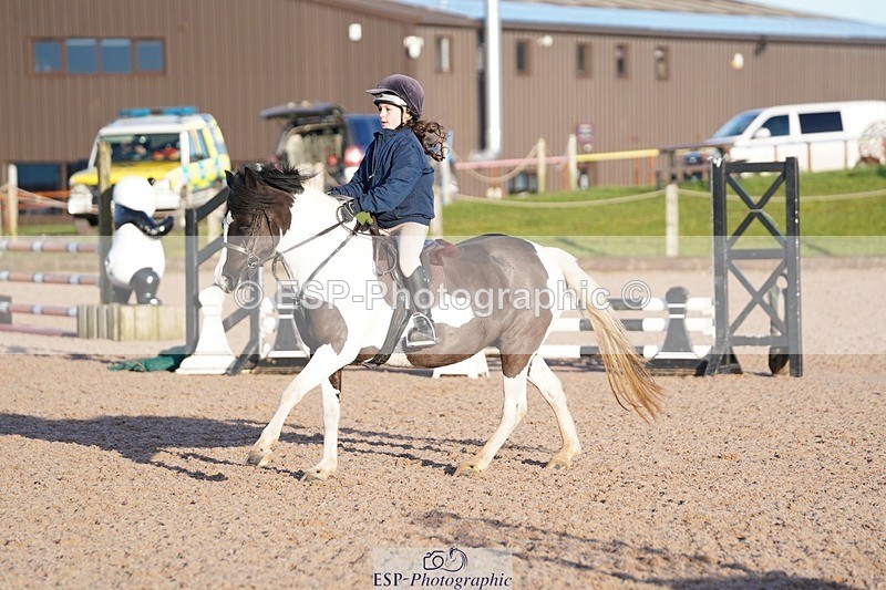 250125-102318-00947 - Clear Round 40cm and 50cm