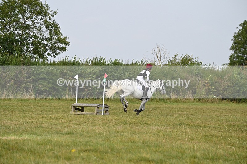 WJ6_1769 - 60cm XC Time 13:22 to 13:53