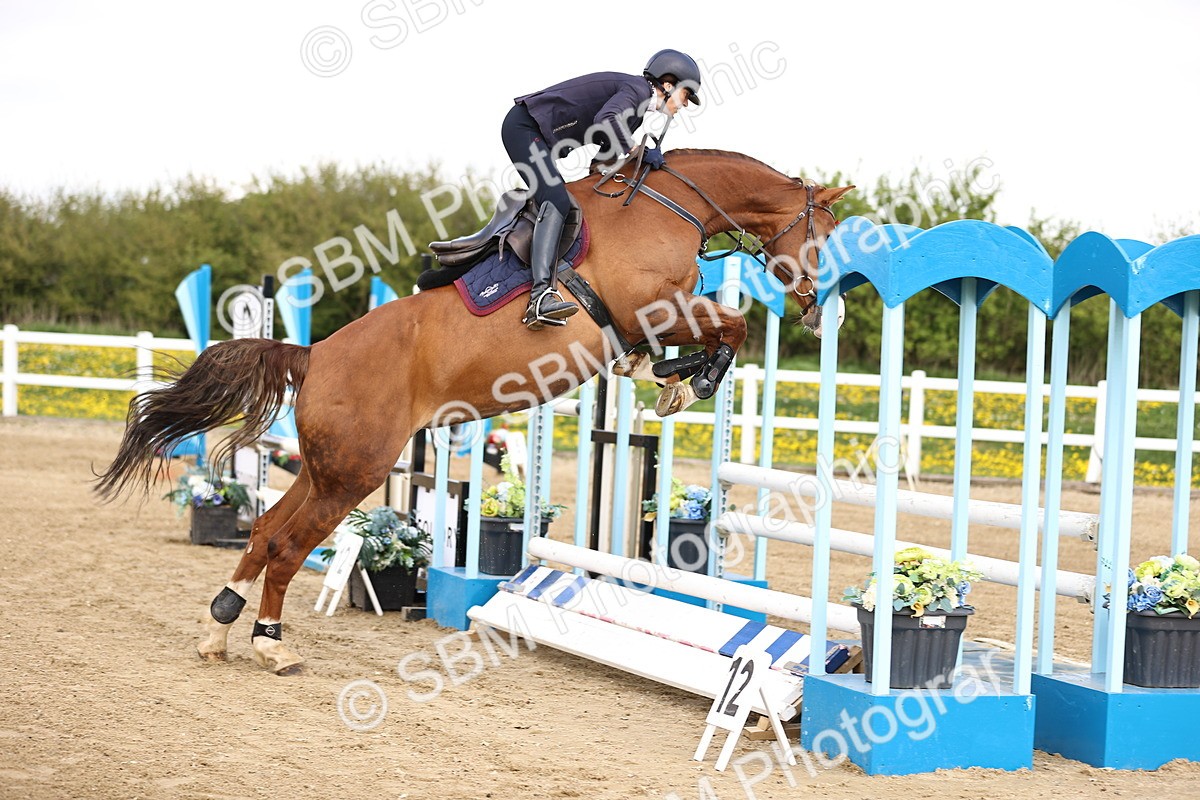 SBM_002219 - Class 11 - Senior newcomers - 1.10m