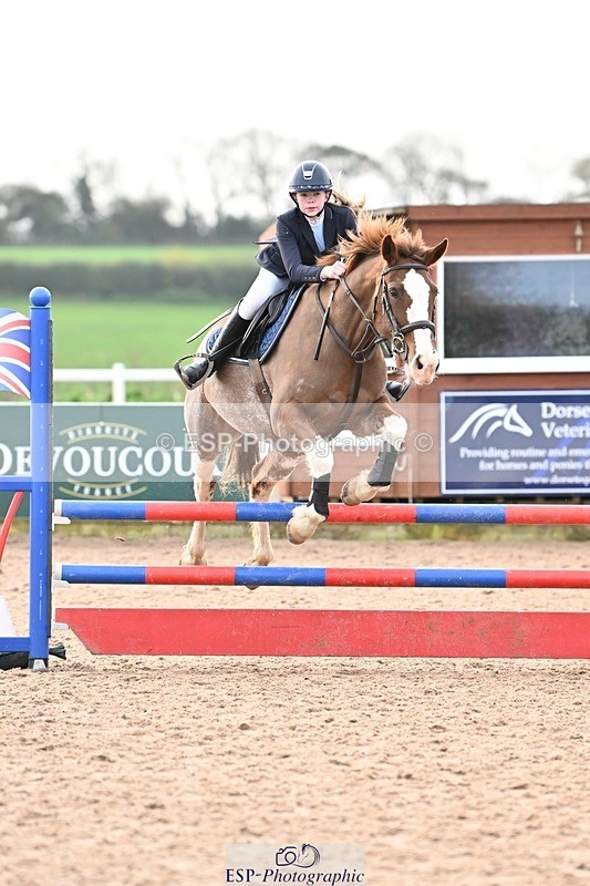 241117X-100513-03567 - Cls 09s Pony intro 90cm