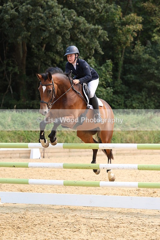 3E7A2729 - Class 9: Senior 1.15m Open