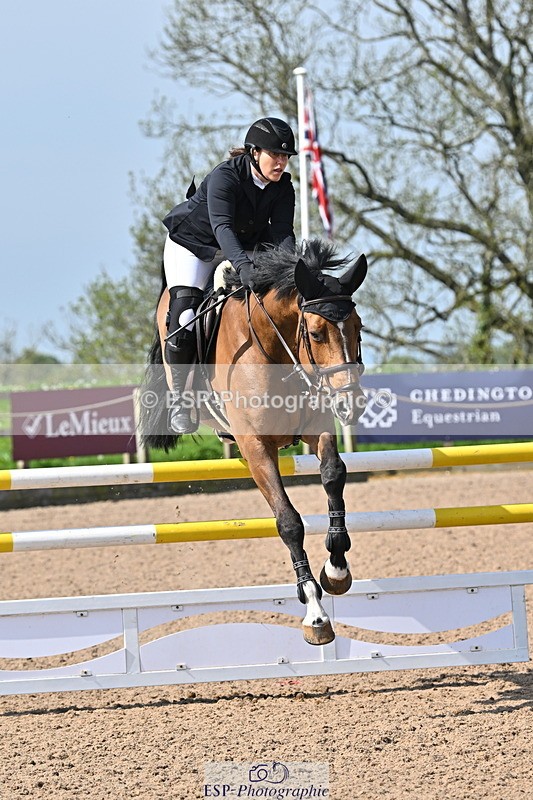 240509A-102221-00844 - Cls 8 Foxhunter