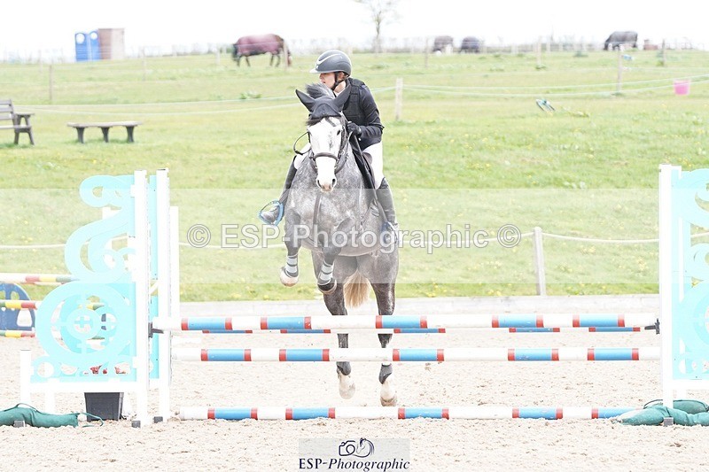 250414-131038-00859 - 80cm Round 2