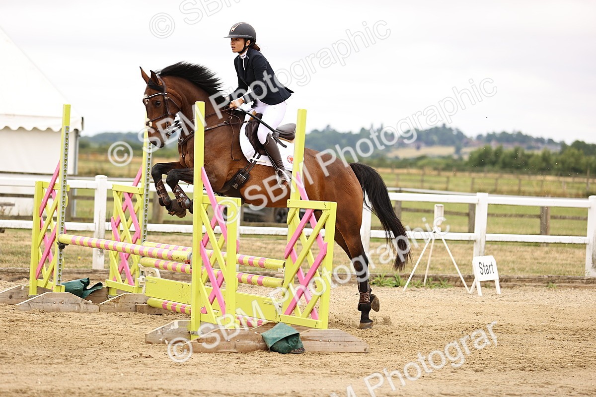 SBM_024437 - Class 8 - Clear Round