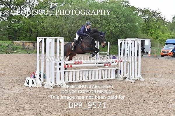 BPP_9571 - CLASS 33 MON Scottish Champions Tour Spring Final 85cm