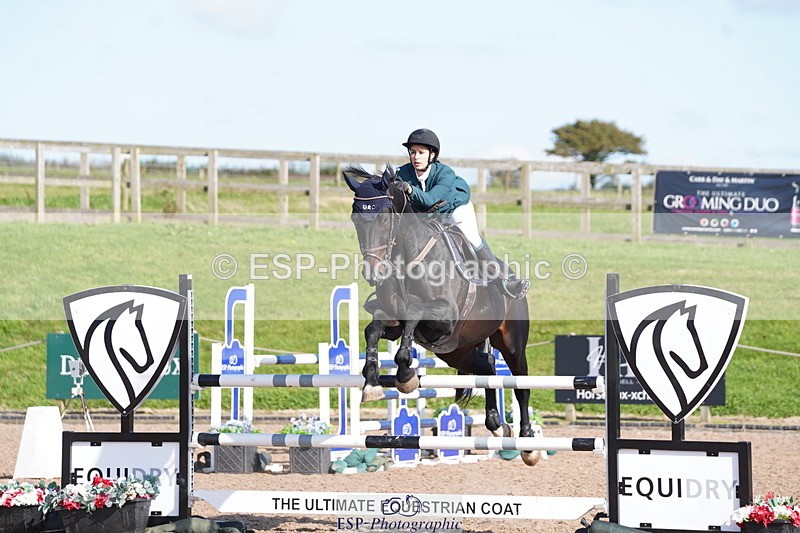 241005A-144620-05010 - SAT Cls 11 Snr Newc & 1.10m Open