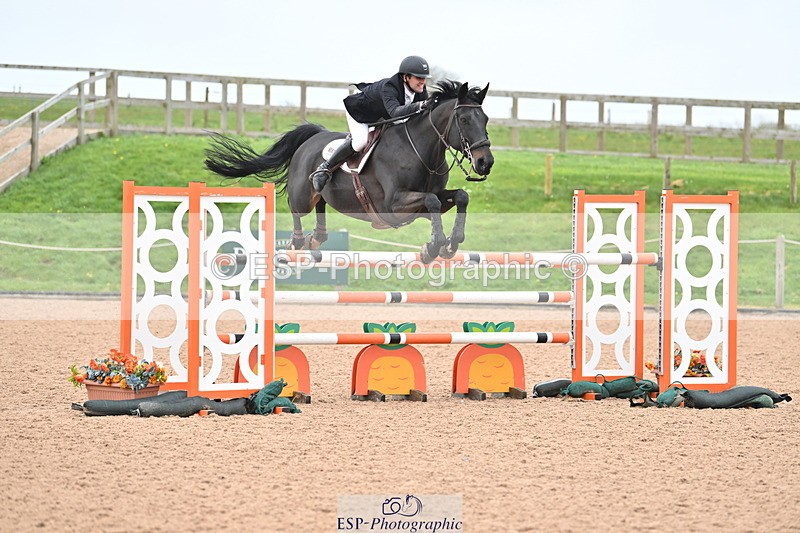 240405A-142519-01969 - Cls 5 National 1.30m Open