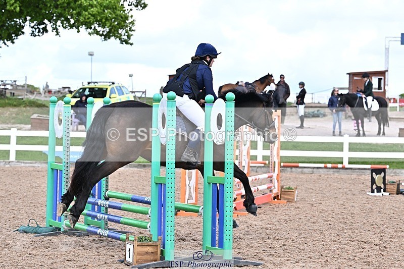 260512-163833-00164 - 70cm Classes