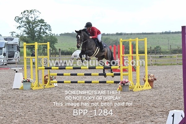 BPP_1284 - CLASS 10 SAT Senior BritiNovice/ 90cm Open