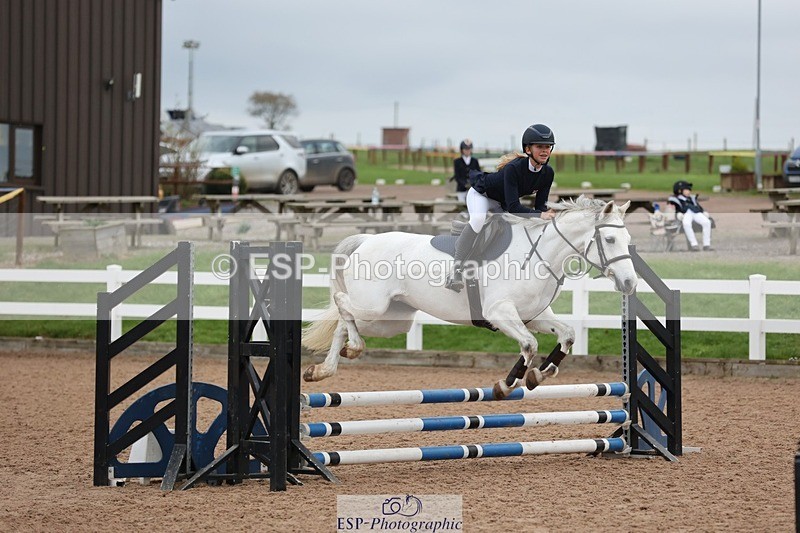 241116X-084623-00160 - Cls 03 Pony Intro 70cm