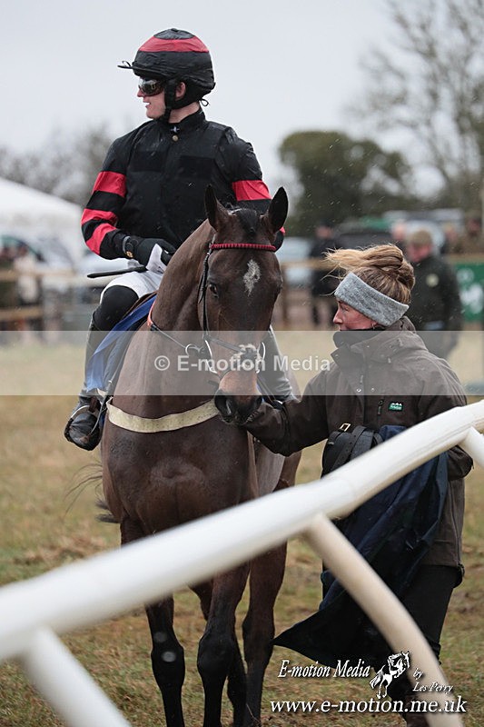 PtP 260125 7 - Cocklebarrow Point-to-Point racing with the Heythrop Hunt 26/01/25