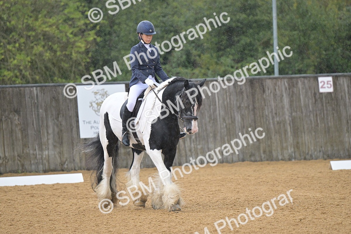 SBM_02207 - D2 - Small Tour Championship Intro 2